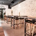 Le Couvent - Hostel *