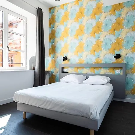 Auberge de jeunesse Le Couvent - *