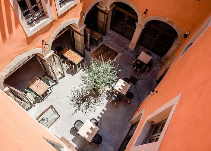 Le Couvent - Auberge de jeunesse Carcassonne