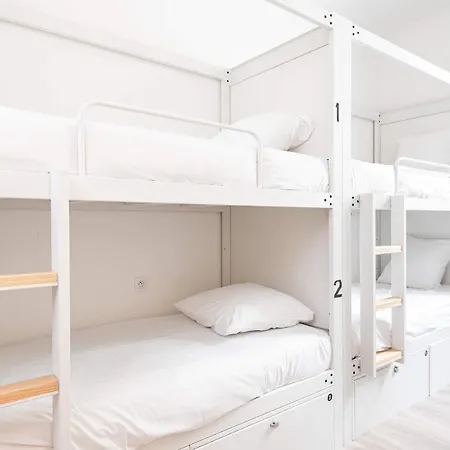 Le Couvent - Hostel
